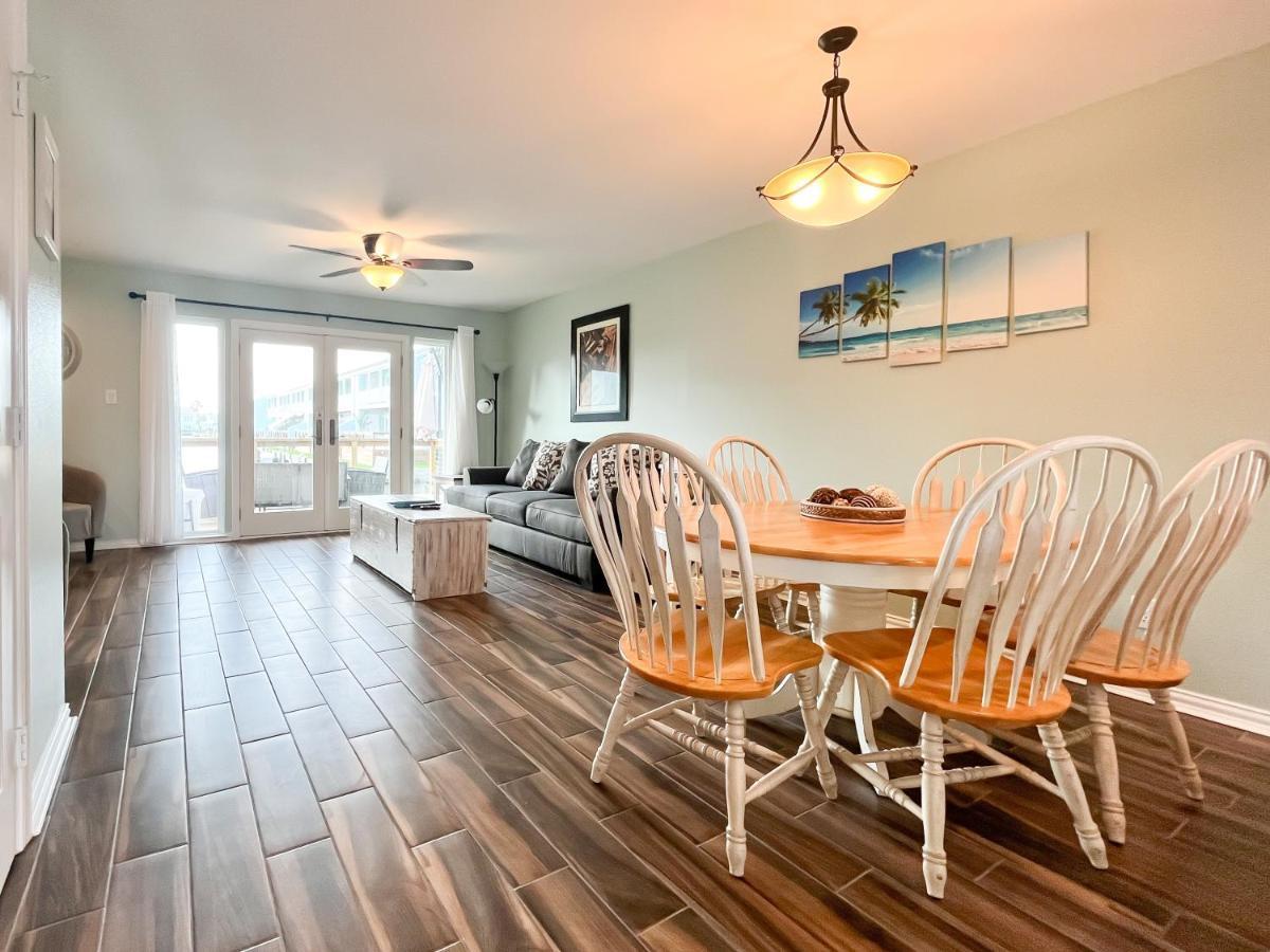 Rockport Waterfront Condo With A View ภายนอก รูปภาพ