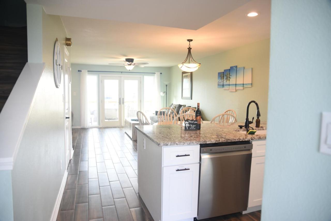 Rockport Waterfront Condo With A View ภายนอก รูปภาพ