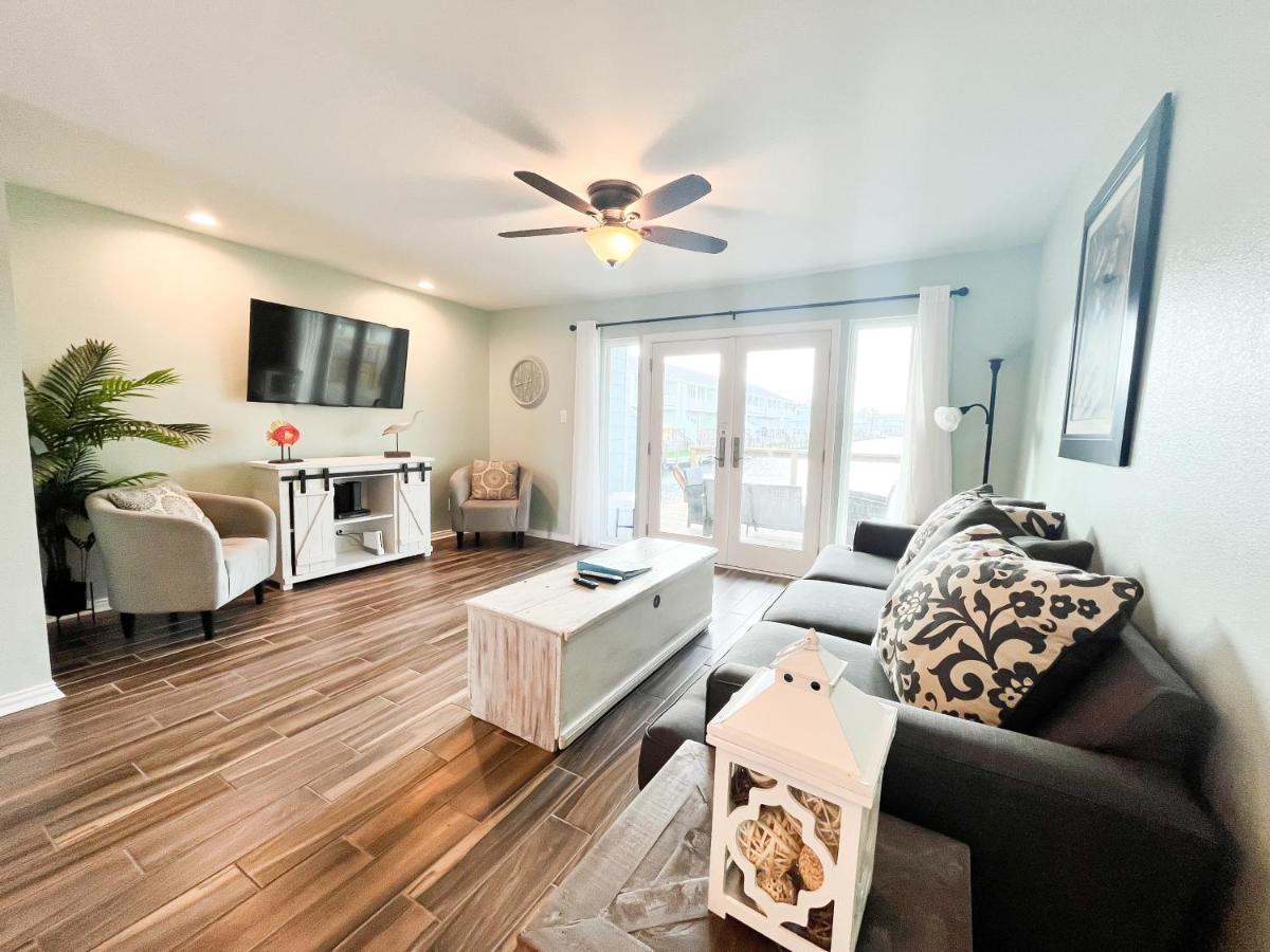 Rockport Waterfront Condo With A View ภายนอก รูปภาพ