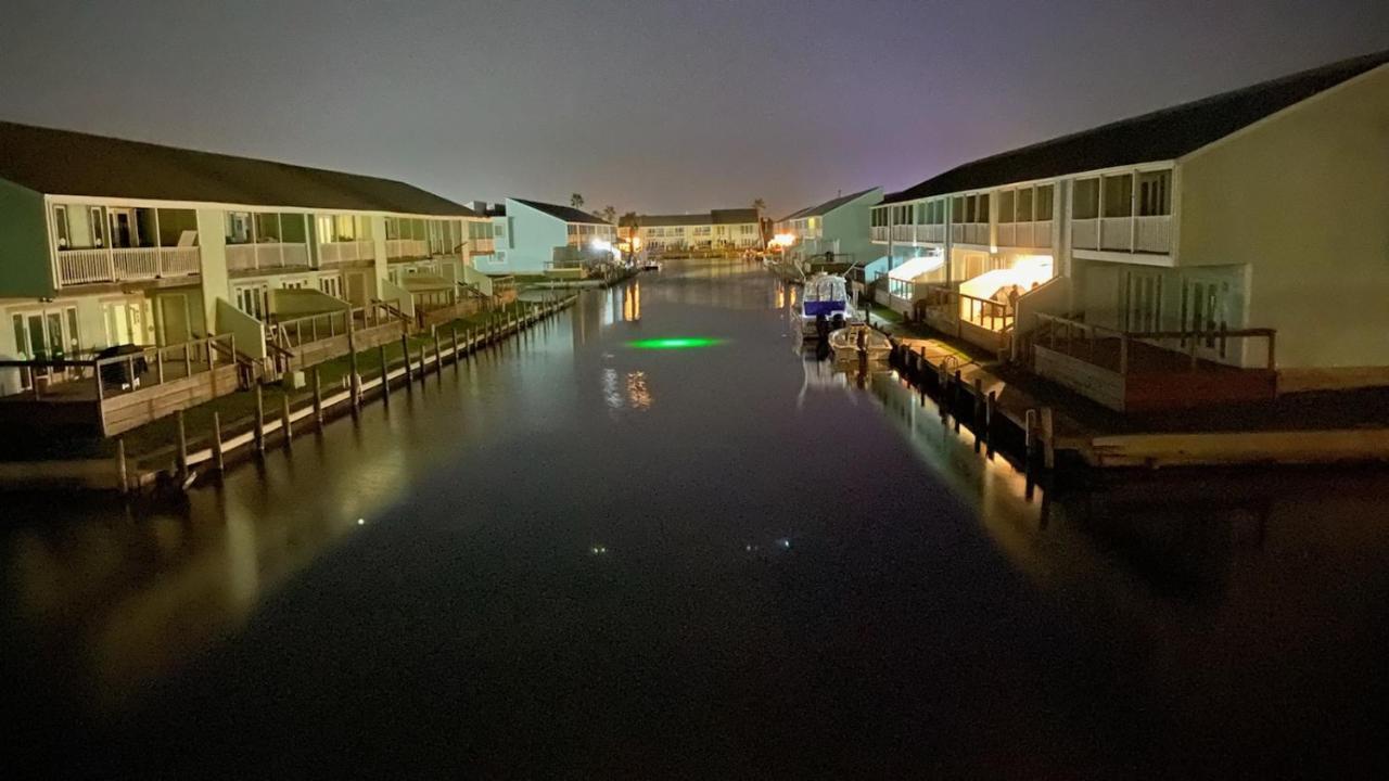 Rockport Waterfront Condo With A View ภายนอก รูปภาพ