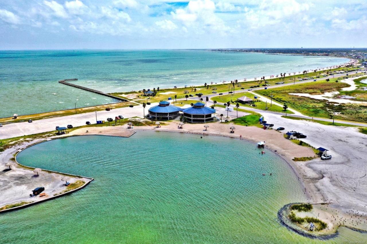 Rockport Waterfront Condo With A View ภายนอก รูปภาพ